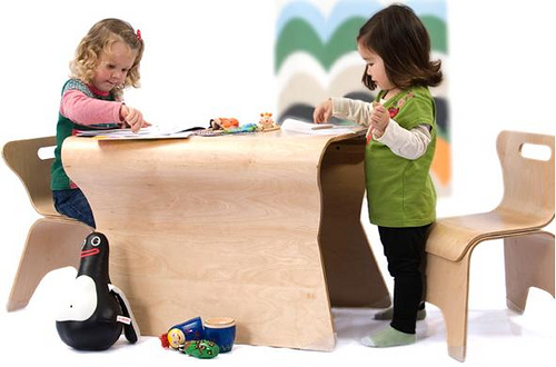 Nueva mesa Otto de Bloombaby ¿y las sillas? 2229713019 17faa8b2bb Nueva mesa Otto de Bloombaby ¿y las sillas?