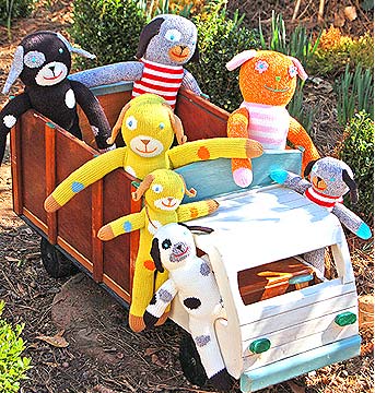 Blablakids, artesanía con diseño para niños dog doll lifestyle Blablakids, artesanía con diseño para niños