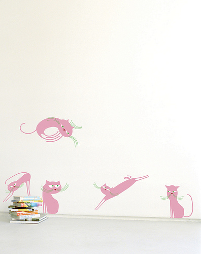2293244045 c1d8651652 Vinilos de Domestic, libertad de expresión