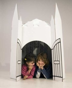 2655751672 e14418660d o Castillos y tronos de cartón para los reyes de la casa
