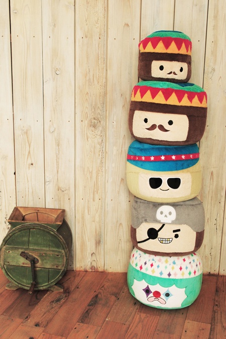 puffs infantiles divertidos Puffs infantiles Peeps de Polkaros