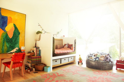 habitacion infantil the glow 1 500x332 Color y Arte en la habitación de los niños